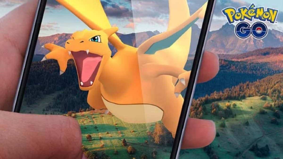 charizard on pokemon go screen